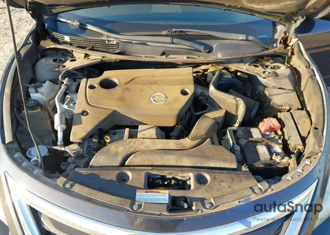 2015 Nissan Altima 2.5 S z USA, uszkodzony, nr VIN 1N4AL3AP8FC113166